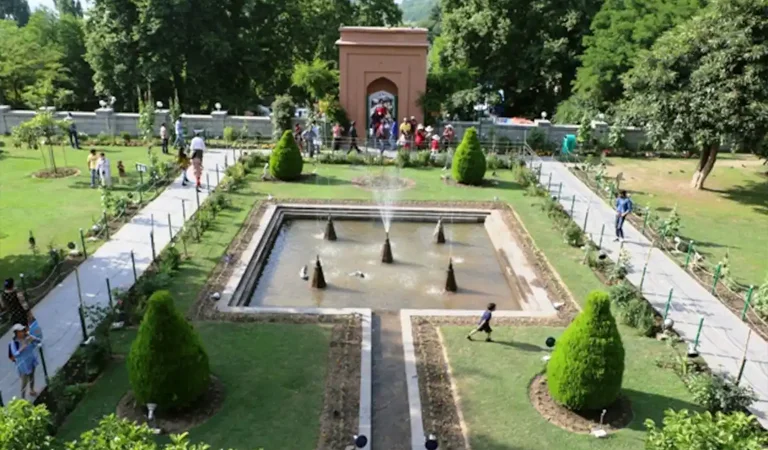 Mughal-Garden