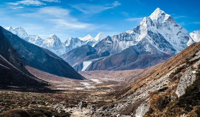 Spiti Valley natural vistas and mountain villages in 8 nights tour package